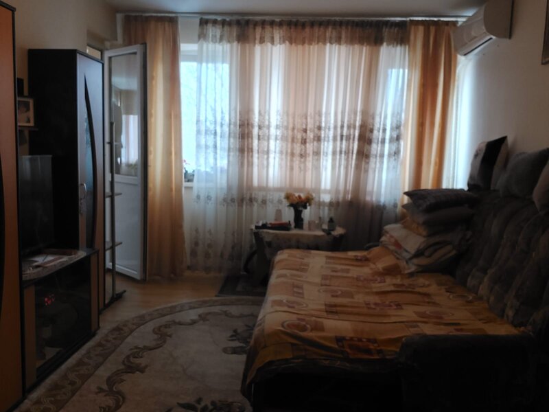 Drumul Taberei, Favorit,